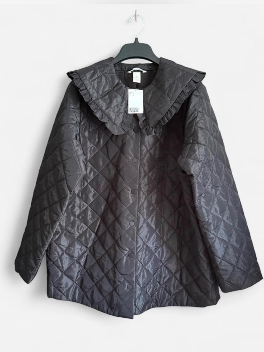 H&M Black Quilted Puffer Jacket with Ruffle Collar